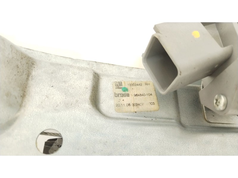Recambio de elevalunas trasero derecho para opel insignia a (g09) 2.0 cdti (68) referencia OEM IAM 13302442  