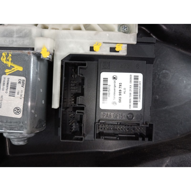 Recambio de elevalunas delantero izquierdo para volkswagen golf vi (5k1) 1.6 tdi referencia OEM IAM 5K1837729P 5K0959701D 5K0959