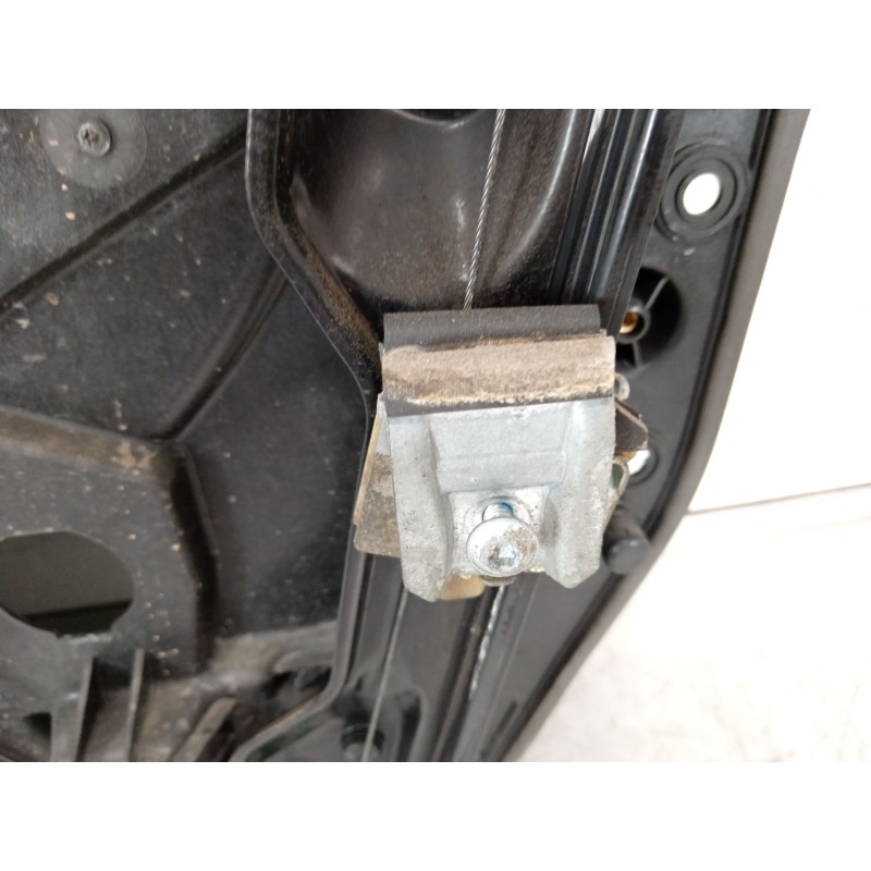 Recambio de elevalunas delantero izquierdo para volkswagen golf vi (5k1) 1.6 tdi referencia OEM IAM 5K1837729P 5K0959701D 5K0959