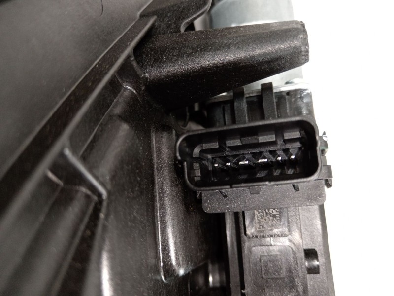 Recambio de elevalunas delantero derecho para hyundai i30 (pde, pd, pden) 1.5 referencia OEM IAM 82480G4180 82460G4010 