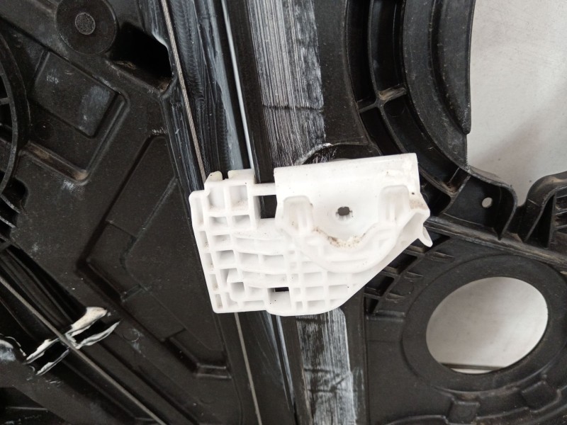 Recambio de elevalunas delantero derecho para hyundai i30 (pde, pd, pden) 1.5 referencia OEM IAM 82480G4180 82460G4010 