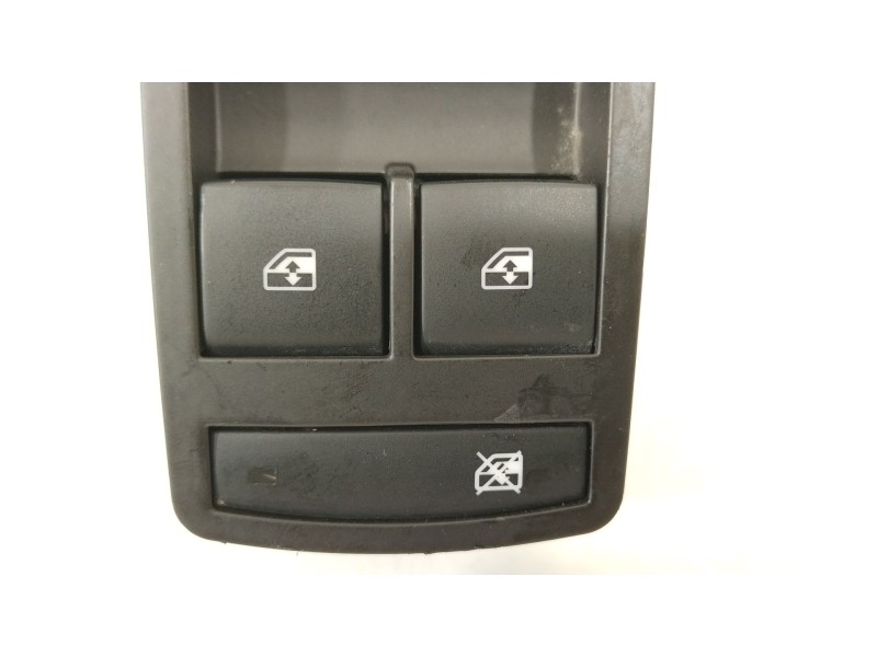 Recambio de mando elevalunas delantero izquierdo para opel insignia a (g09) 2.0 cdti (68) referencia OEM IAM 13301743  
