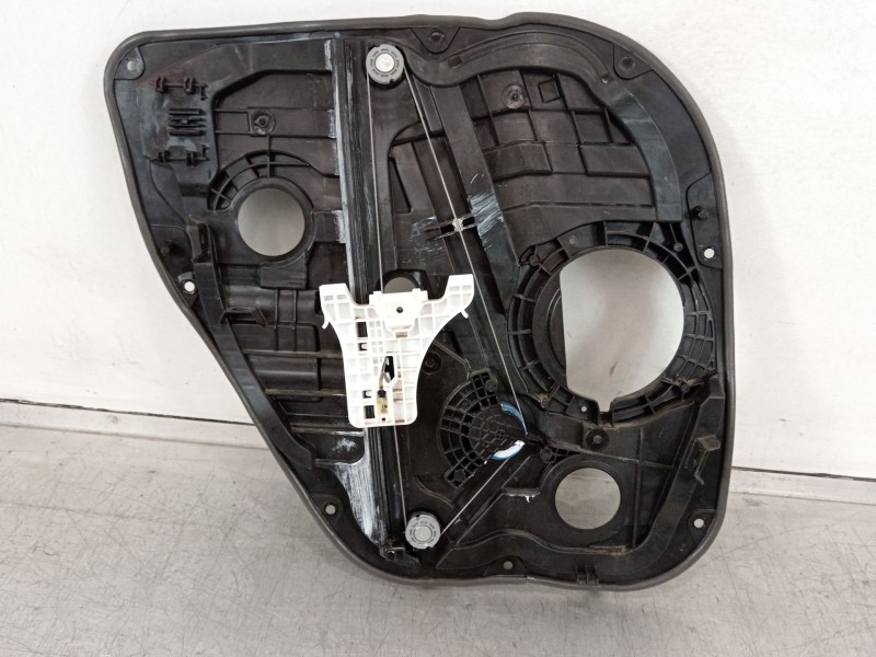 Recambio de elevalunas trasero derecho para hyundai i30 (pde, pd, pden) 1.5 referencia OEM IAM 83480G4030 83460G4010 