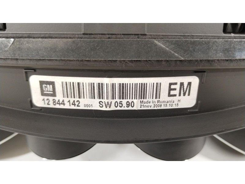 Recambio de cuadro instrumentos para opel insignia a (g09) 2.0 cdti (68) referencia OEM IAM 12844142  