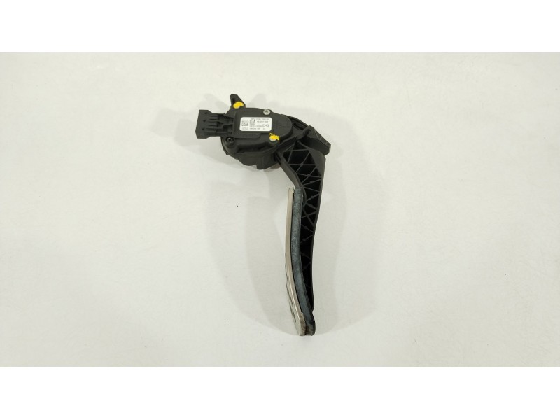 Recambio de potenciometro pedal para opel insignia a (g09) 2.0 cdti (68) referencia OEM IAM 13237352  