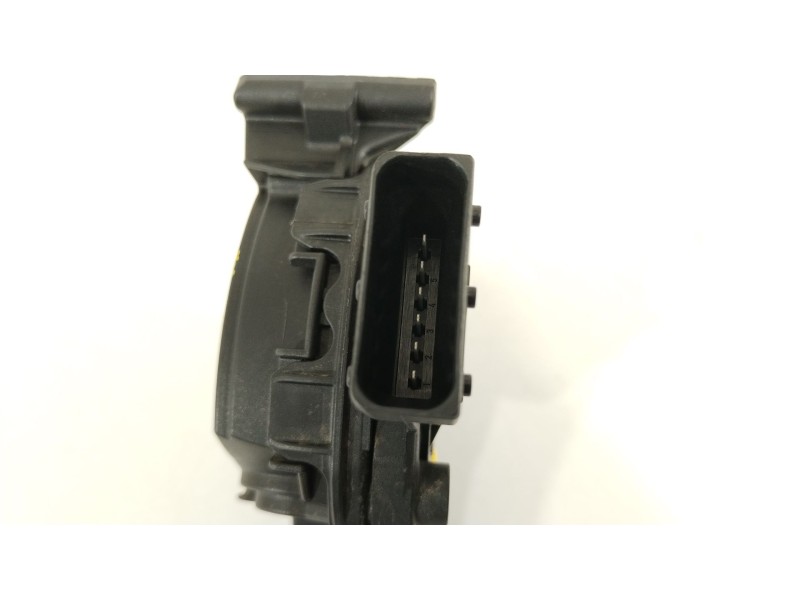 Recambio de potenciometro pedal para opel insignia a (g09) 2.0 cdti (68) referencia OEM IAM 13237352  