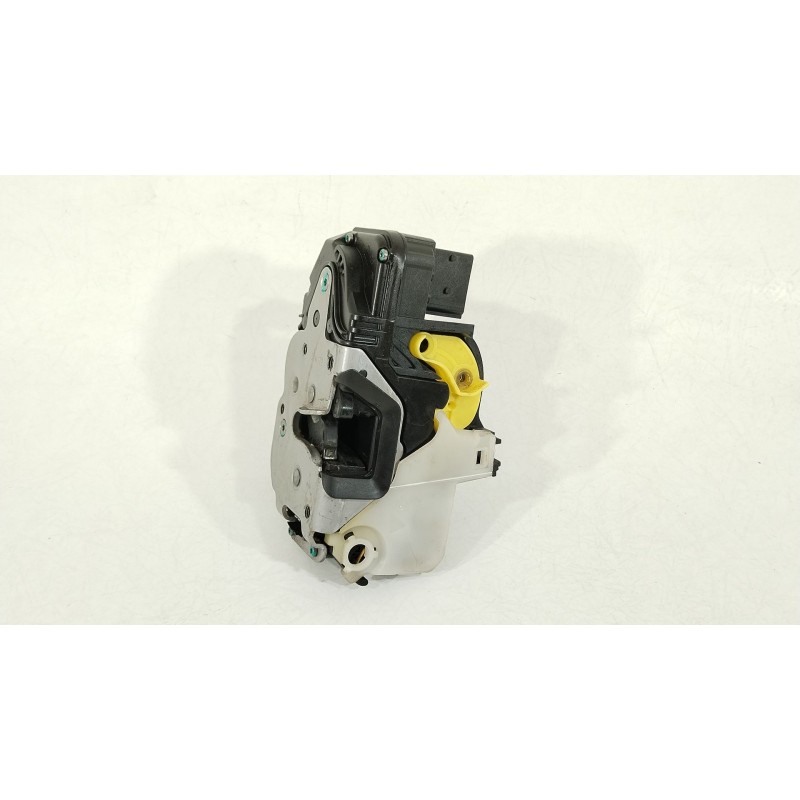 Recambio de cerradura puerta delantera izquierda para opel insignia a (g09) 2.0 cdti (68) referencia OEM IAM 13603149  