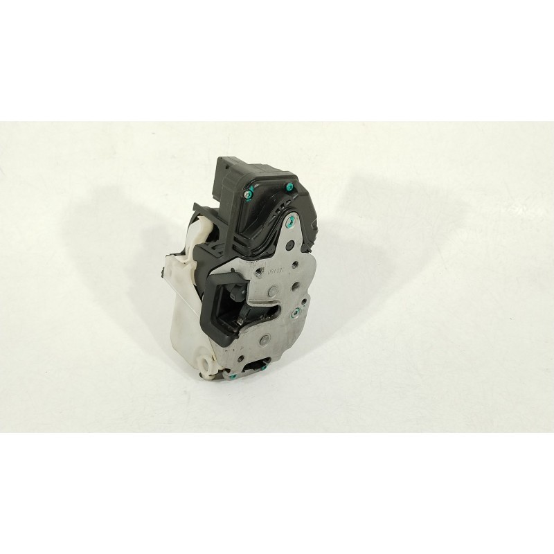 Recambio de cerradura puerta delantera derecha para opel insignia a (g09) 2.0 cdti (68) referencia OEM IAM 13503150  