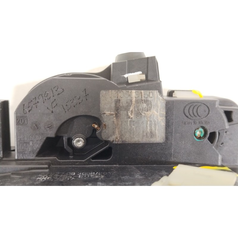 Recambio de cerradura puerta delantera derecha para opel insignia a (g09) 2.0 cdti (68) referencia OEM IAM 13503150  