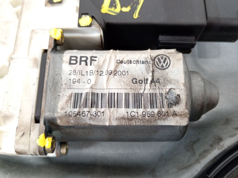 Recambio de elevalunas delantero izquierdo para volkswagen golf iv (1j1) 1.9 tdi referencia OEM IAM 1J3837729AE 1C1959801A 