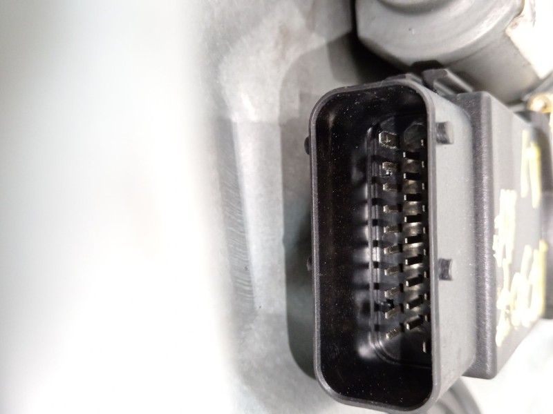 Recambio de elevalunas delantero izquierdo para volkswagen golf iv (1j1) 1.9 tdi referencia OEM IAM 1J3837729AE 1C1959801A 