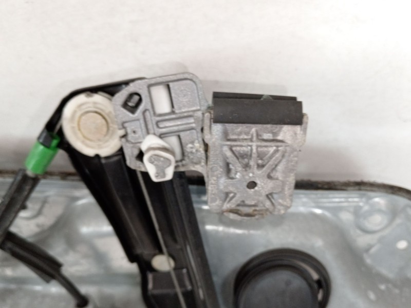 Recambio de elevalunas delantero derecho para volkswagen golf iv (1j1) 1.9 tdi referencia OEM IAM 1J3837730AE 1C1959802A 