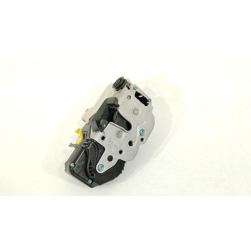 Recambio de cerradura puerta trasera izquierda para opel insignia a (g09) 2.0 cdti (68) referencia OEM IAM 13503177  