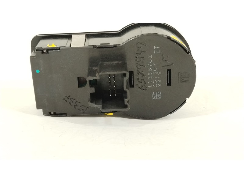 Recambio de mando luces para opel insignia a (g09) 2.0 cdti (68) referencia OEM IAM 13268702  