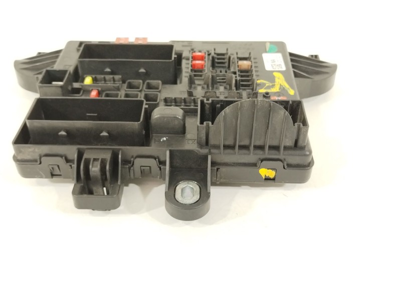Recambio de caja reles / fusibles para opel insignia a (g09) 2.0 cdti (68) referencia OEM IAM 13277317  