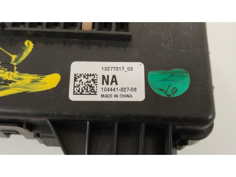 Recambio de caja reles / fusibles para opel insignia a (g09) 2.0 cdti (68) referencia OEM IAM 13277317  