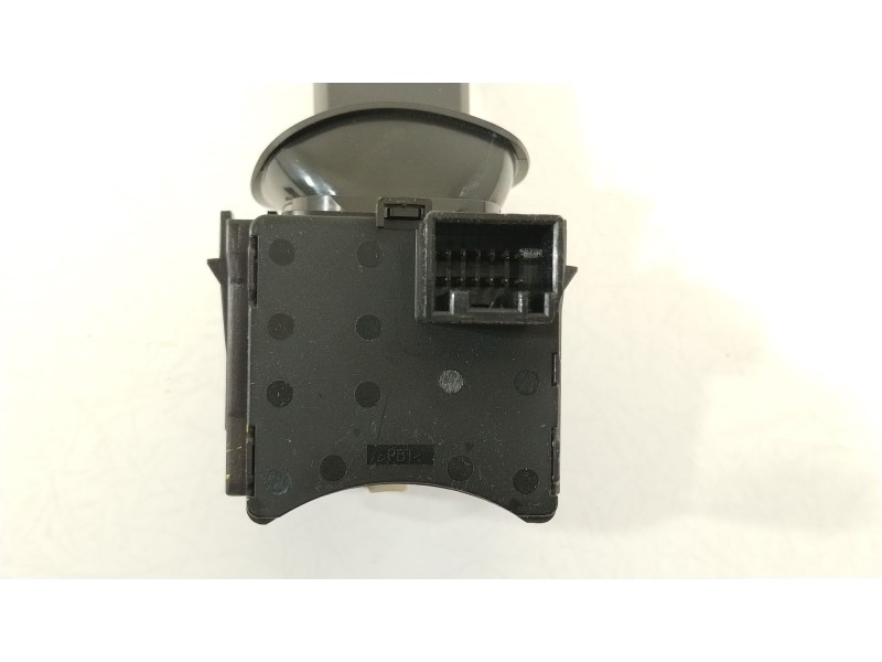 Recambio de mando intermitentes para opel insignia a (g09) 2.0 cdti (68) referencia OEM IAM 13500692  