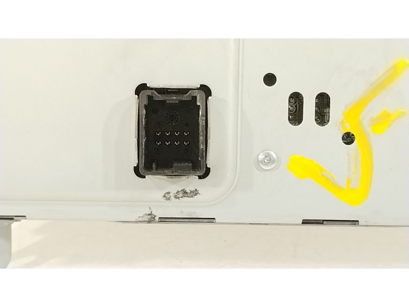 Recambio de pantalla multifuncion para opel insignia a (g09) 2.0 cdti (68) referencia OEM IAM 13223793  