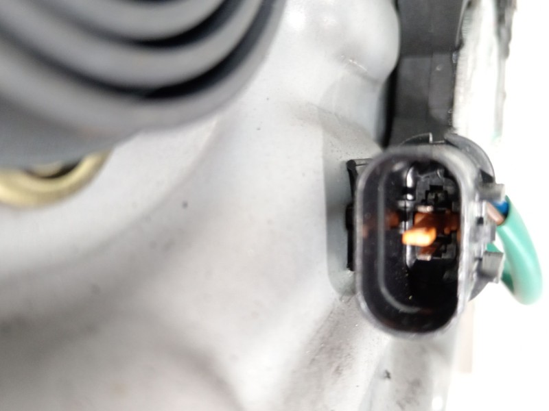 Recambio de elevalunas delantero izquierdo para hyundai santa fé i (sm) 2.4 16v referencia OEM IAM 8247026020 9881026100 