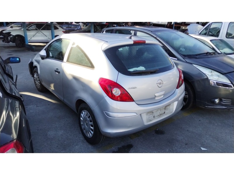 opel corsa d (s07) del año 2007