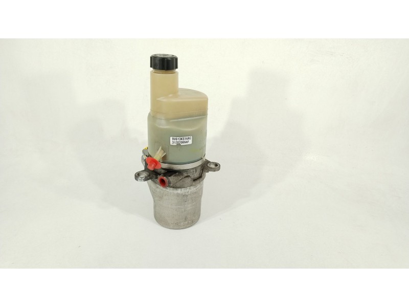 Recambio de bomba direccion para volvo c30 1.6 d drive kinetic referencia OEM IAM 9V613K514AC  