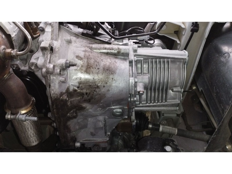 Recambio de caja cambios para peugeot rifter 1.5 bluehdi 100 referencia OEM IAM 20V260  