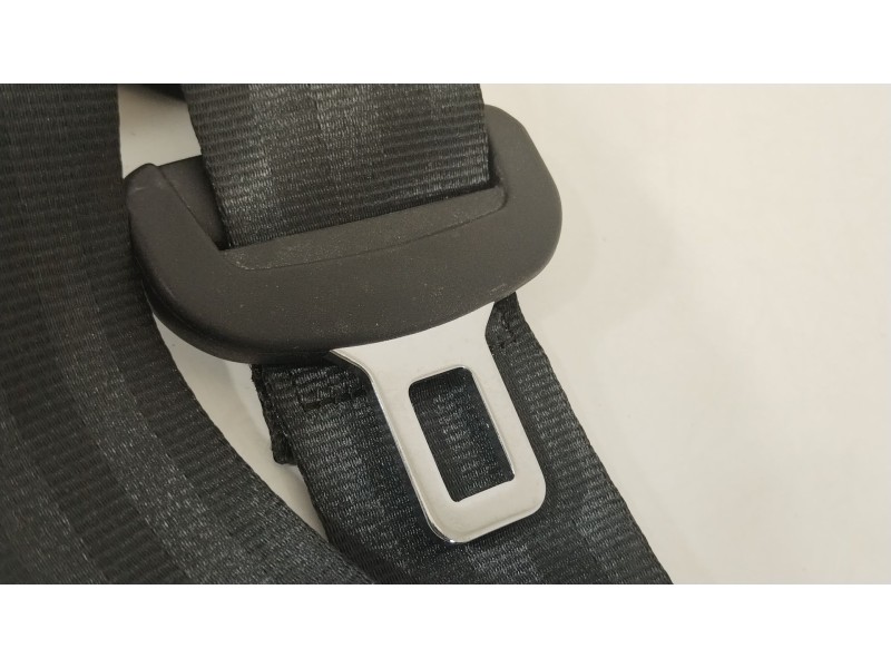 Recambio de cinturon seguridad delantero derecho para audi a1 sportback (gba) 30 tfsi referencia OEM IAM 82G857706F  