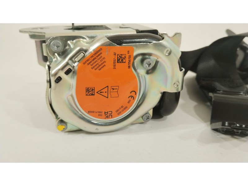 Recambio de cinturon seguridad delantero derecho para audi a1 sportback (gba) 30 tfsi referencia OEM IAM 82G857706F  
