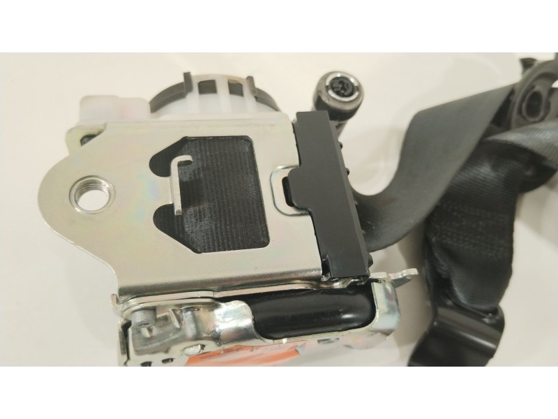 Recambio de cinturon seguridad delantero derecho para audi a1 sportback (gba) 30 tfsi referencia OEM IAM 82G857706F  
