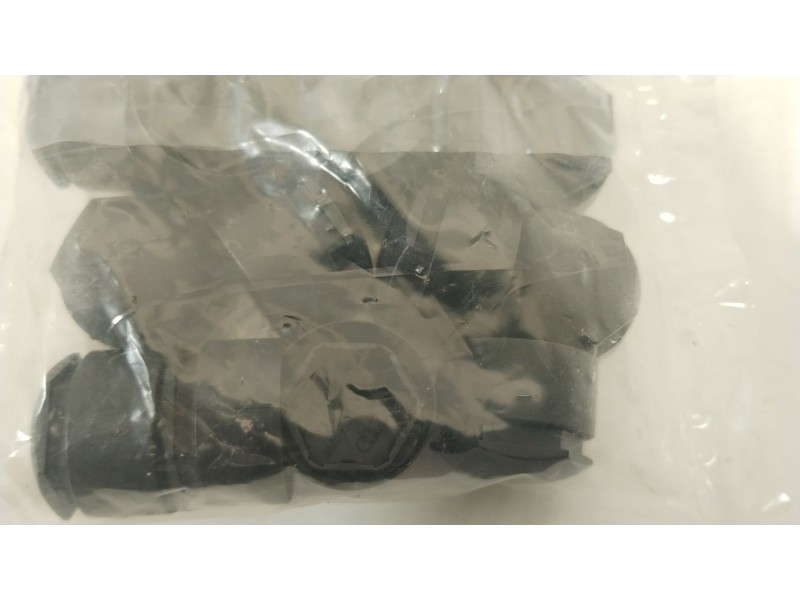 Recambio de embellecedor para seat ibiza (kj1) fr ib referencia OEM IAM 4M0601173C  