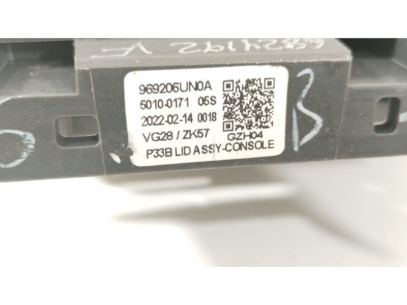Recambio de apoyabrazos central para nissan qashqai iii (j12) 1.3 dig-t referencia OEM IAM 969206UN0A 969306UN1A 