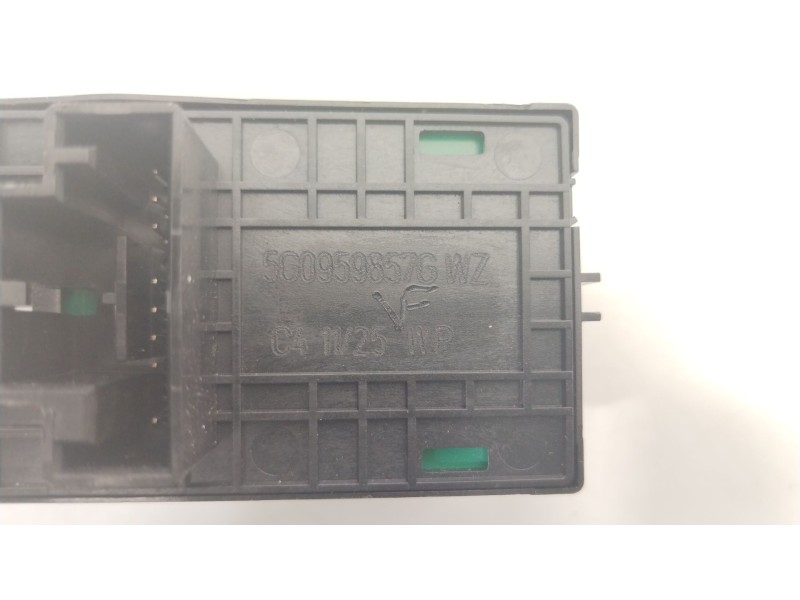 Recambio de mando elevalunas delantero izquierdo para audi a1 sportback (gba) 30 tfsi referencia OEM IAM 5G0959857G  