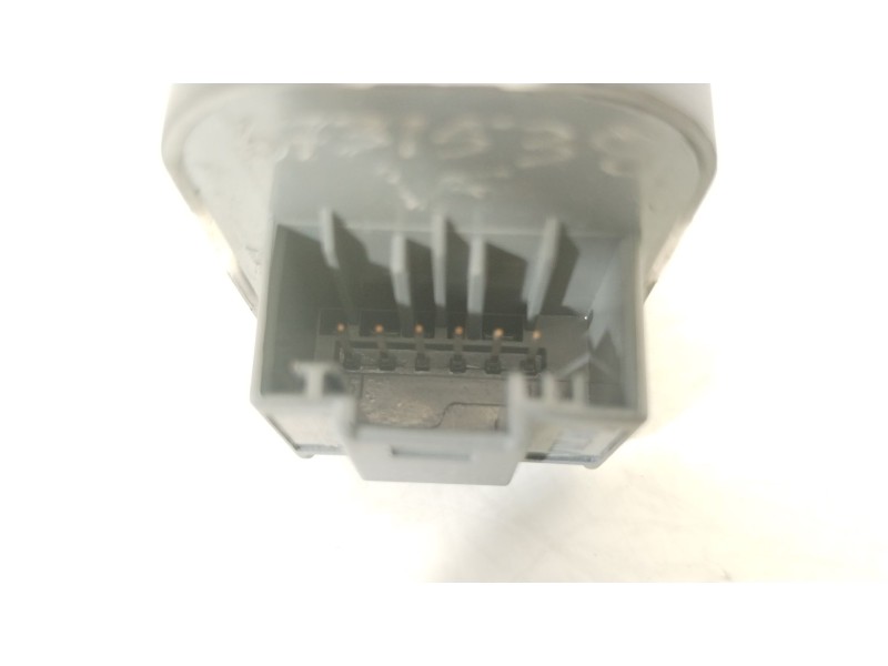 Recambio de mando retrovisor para audi a1 sportback (gba) 30 tfsi referencia OEM IAM 2G0959565E  