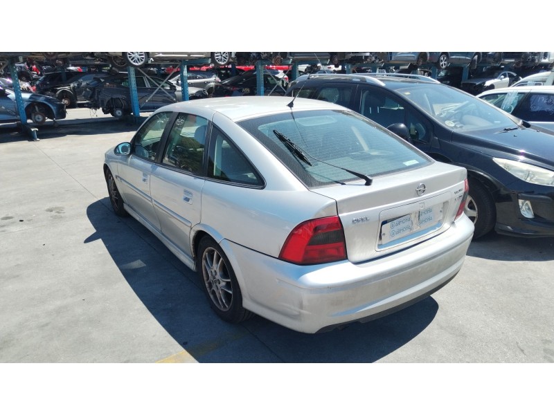 opel vectra b hatchback (j96) del año 2001