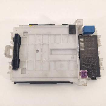 CAJA RELES / FUSIBLES 23111N6DG 2353R20 