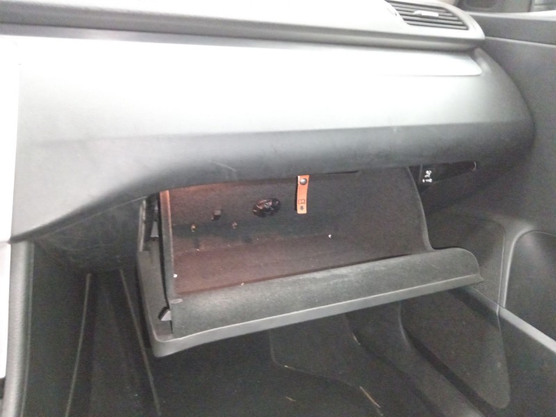Recambio de guantera para volkswagen passat b6 (3c2) 2.0 tdi referencia OEM IAM 3C1857114E  