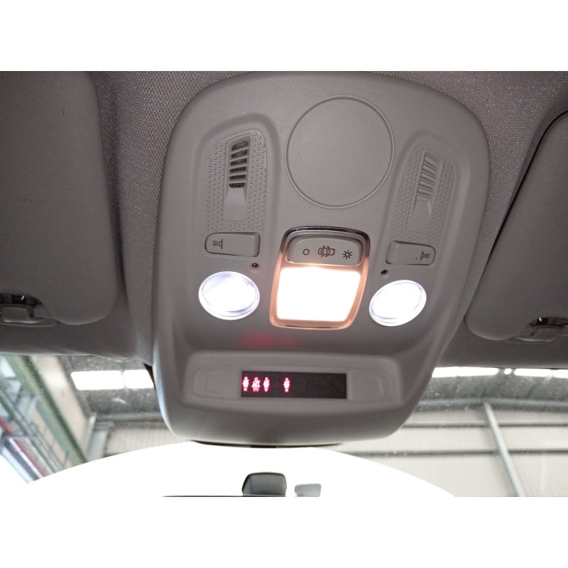 Recambio de luz interior para citroën c4 ii (nc_) 1.6 hdi 90 referencia OEM IAM 96887768BJ  