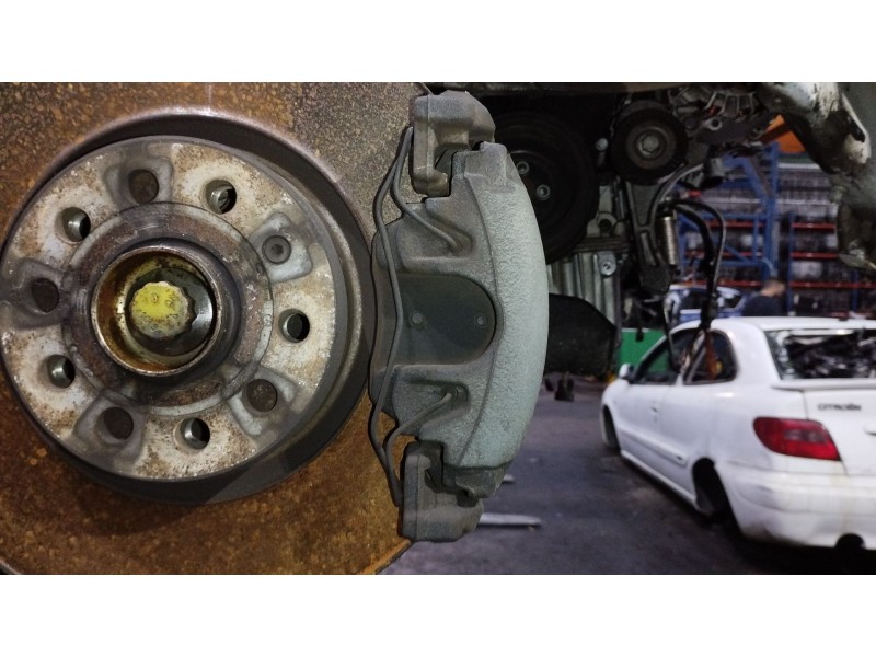 Recambio de pinza freno delantera derecha para volkswagen passat cc b6 (357) 2.0 tdi referencia OEM IAM   