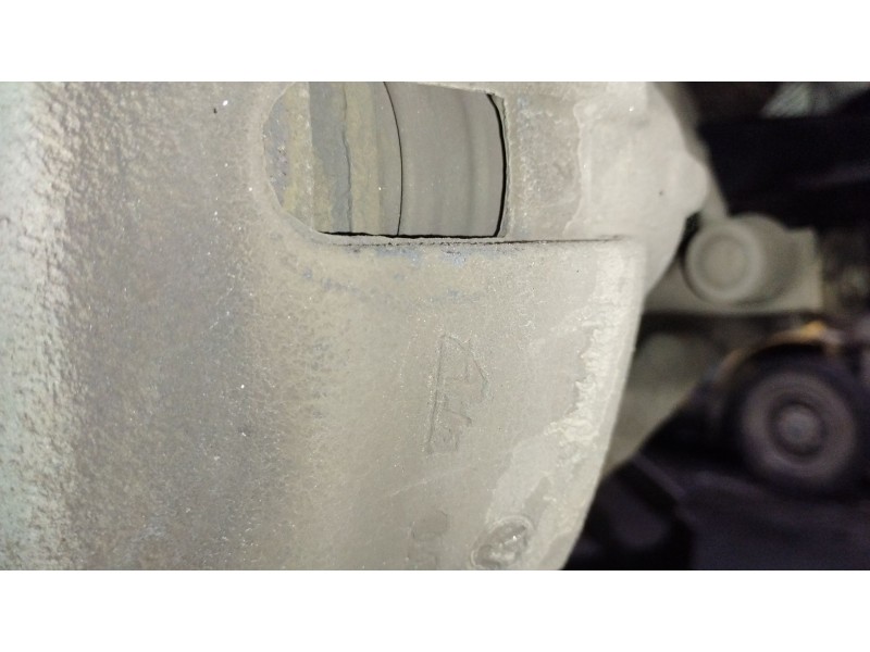 Recambio de pinza freno delantera derecha para volkswagen passat cc b6 (357) 2.0 tdi referencia OEM IAM   