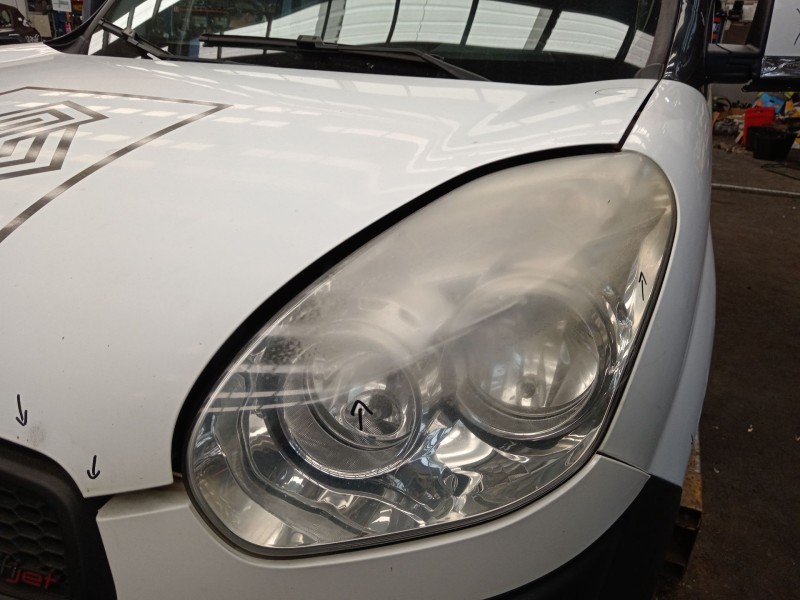 Recambio de faro izquierdo para fiat doblo cargo (263_) 1.6 d multijet referencia OEM IAM   