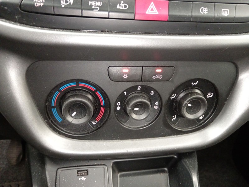 Recambio de mando calefaccion / aire acondicionado para fiat doblo autobús (263_) 1.3 d multijet (263axc1a) referencia OEM IAM  