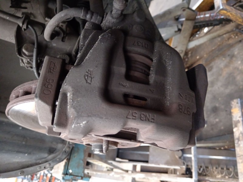 Recambio de pinza freno delantera derecha para fiat doblo cargo (263_) 1.6 d multijet referencia OEM IAM   