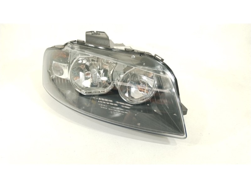 Recambio de faro derecho para audi a3 (8p1) 2.0 tdi referencia OEM IAM 8P0941004K 0301206202 