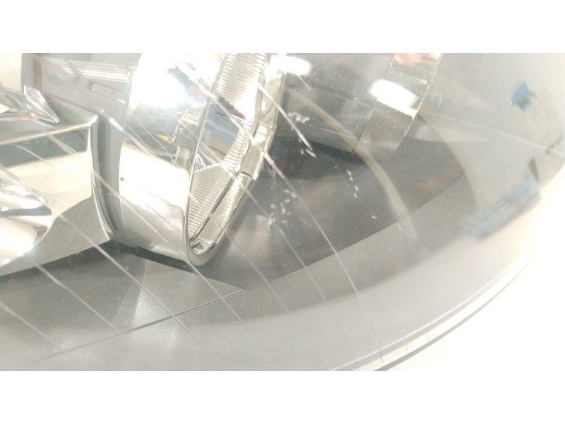 Recambio de faro derecho para audi a3 (8p1) 2.0 tdi referencia OEM IAM 8P0941004K 0301206202 