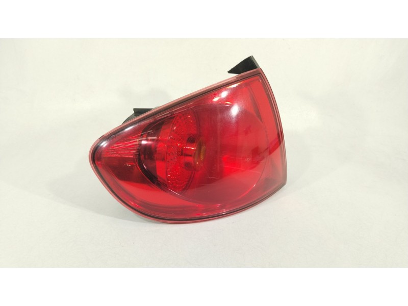 Recambio de piloto trasero izquierdo para seat altea (5p1) 2.0 tdi 16v referencia OEM IAM 5P0945111B 5P0945095E 