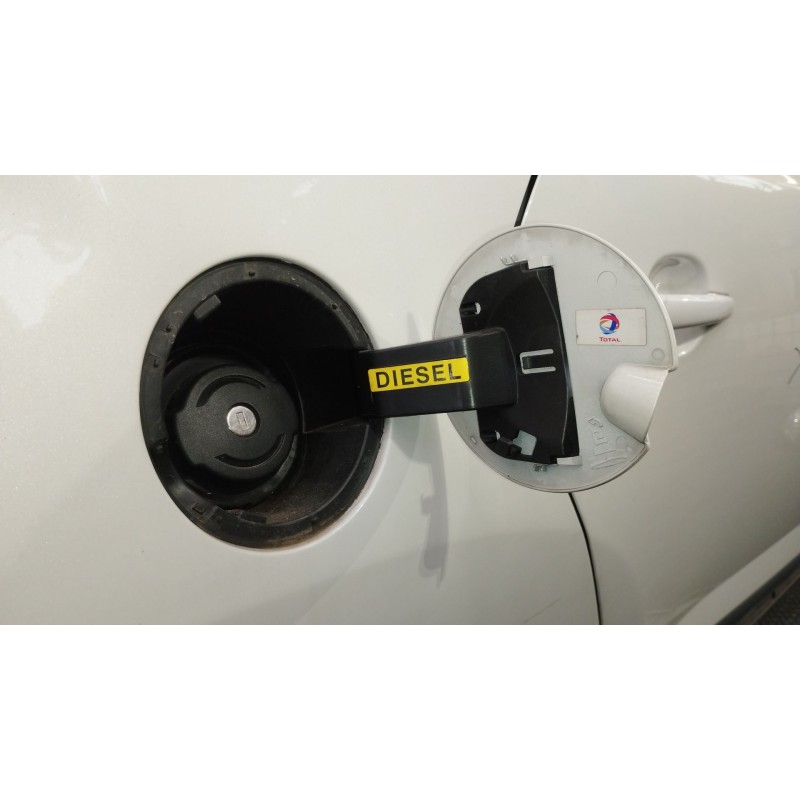 Recambio de tapa exterior combustible para peugeot 3008 i monospace (0u_) 1.6 vti referencia OEM IAM   