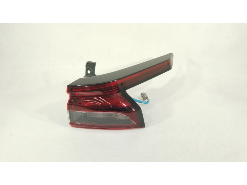 Recambio de piloto trasero derecho para nissan qashqai iii (j12) 1.3 dig-t referencia OEM IAM 265506UA0A  