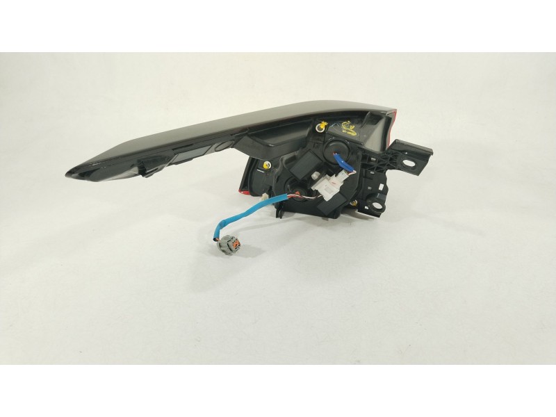 Recambio de piloto trasero derecho para nissan qashqai iii (j12) 1.3 dig-t referencia OEM IAM 265506UA0A  
