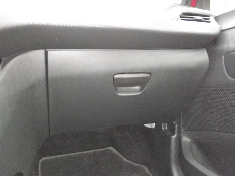 Recambio de guantera para peugeot 2008 i (cu_) 1.5 bluehdi 120 referencia OEM IAM   