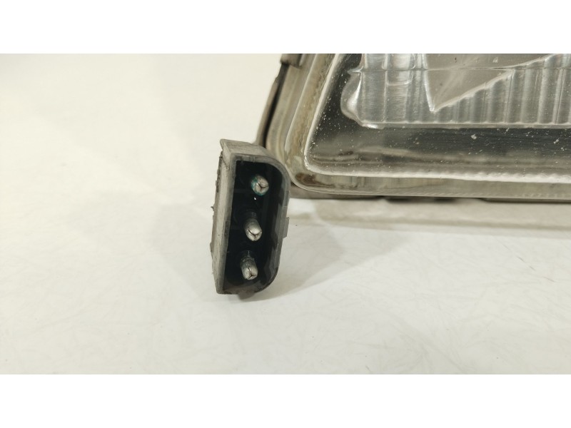 Recambio de faro izquierdo para saab 9000 2.0 -16 referencia OEM IAM 9125279 13386500 